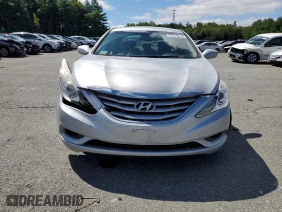 ✅ 2012 Hyundai Sonata GLS • VIN: 5NPEB4AC9CH349861 • Lot: 67519514. Listed on Copart with 144,952 mi. Free auction sales archive from the USA and detailed vehicle history report at DreamBid. Image 5.