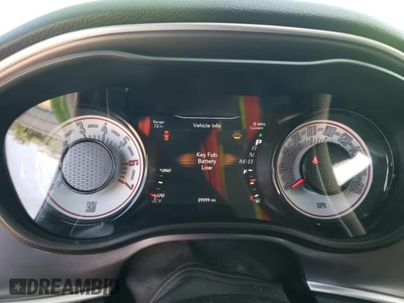 ✅ 2019 Dodge Challenger R/T Scat Pack • VIN: 2C3CDZFJ2KH724278 • Lot: 45249714. Wystawiony na Copart z przebiegiem 29 599 mil. Bezpłatny archiwum sprzedaży aukcyjnych z USA i szczegółowy raport historii pojazdu na DreamBid. Zdjęcie 9.