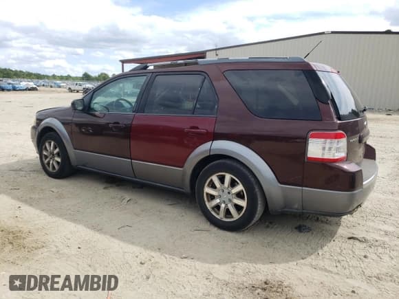 ✅ 2009 Ford Taurus X SEL • VIN: 1FMDK02W19GA01803 • Lot: 55794335. Listed on Copart with 184,811 mi. Free auction sales archive from the USA and detailed vehicle history report at DreamBid. Image 2.