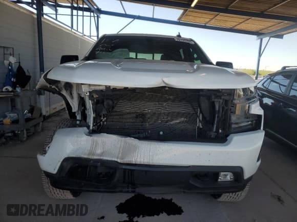 ✅ 2021 Chevrolet Silverado 1500 RST • VIN: 3GCUYEED3MG265144 • Lot: 70139764. Wystawiony na Copart z przebiegiem 47 877 mil. Bezpłatny archiwum sprzedaży aukcyjnych z USA i szczegółowy raport historii pojazdu na DreamBid. Zdjęcie 5.