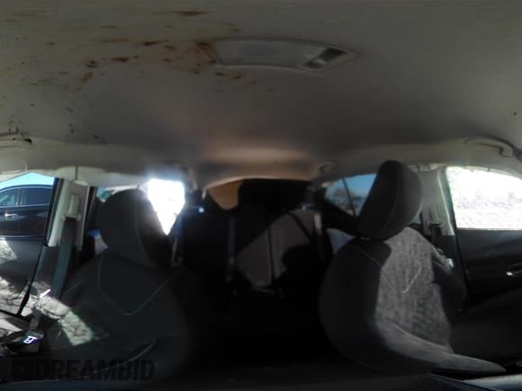 ✅ 2021 Nissan Kicks SV • VIN: 3N1CP5CV3ML509170 • Lot: 43538031. Wystawiony na IAAI z przebiegiem 40 690 mil. Bezpłatny archiwum sprzedaży aukcyjnych z USA i szczegółowy raport historii pojazdu na DreamBid. Zdjęcie 18.