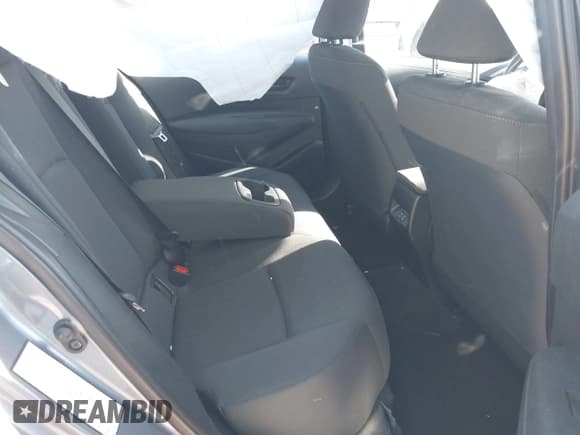 ✅ 2024 Toyota Corolla LE • VIN: 5YFB4MDE5RP176698 • Lot: 43660648. Listed on IAAI with 39,255 mi. Free auction sales archive from the USA and detailed vehicle history report at DreamBid. Image 8.