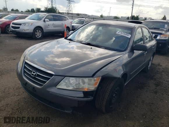 2009 Hyundai Sonata GLS z VIN 5NPET46C29H553027, wystawiony jako Copart lot #67525304 z przebiegiem 187 712 mil mil oraz Szkoda całkowita • Salvage title. Historia ofert i sprzedaży dostępna na DreamBid. Obrazek 1.