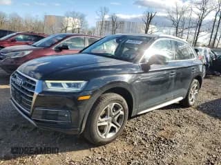 ✅ 2018 Audi Q5 Premium Plus • VIN: WA1BNAFY4J2121434 • Lot: 93382815. Wystawiony na Copart z przebiegiem 132 859 mil. Bezpłatny archiwum sprzedaży aukcyjnych z USA i szczegółowy raport historii pojazdu na DreamBid. Zdjęcie 1.
