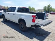 ✅ 2025 Chevrolet Silverado 1500 ZR2 • VIN: 3GCUKHEL3SG294019 • Лот: 42815128. Опубликован ранее на IAAI с пробегом 7 721 миль. Бесплатный доступ к архиву аукционных продаж из США и подробный отчёт об истории автомобиля на DreamBid. Изображение 3.