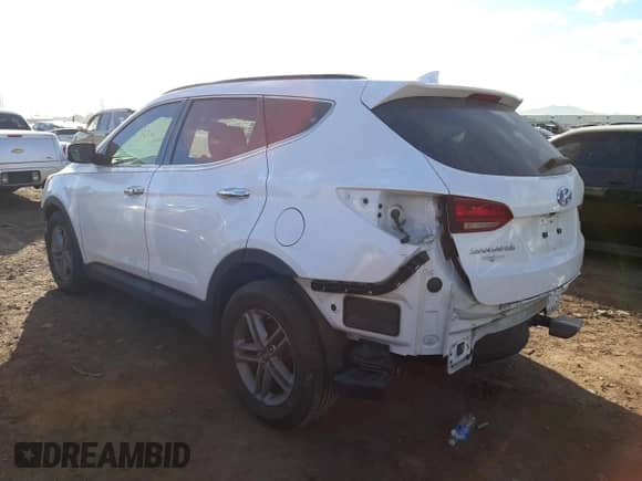 ✅ 2018 Hyundai Santa Fe 2.4L • VIN: 5NMZU3LB2JH059546 • Lot: 41660483. Wystawiony na Copart z przebiegiem 78 204 mil mil. Skorzystaj z bezpłatnego archiwum sprzedaży aukcyjnych z USA i zobacz szczegółowy raport historii pojazdu na DreamBid. Zdjęcie 2.