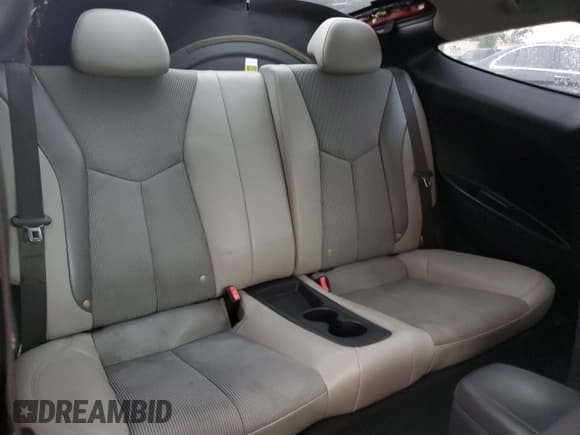 ✅ 2013 Hyundai Veloster w/Gray Int • VIN: KMHTC6AD1DU122269 • Lot: 66020854. Wystawiony na Copart z przebiegiem 82 607 mil. Bezpłatny archiwum sprzedaży aukcyjnych z USA i szczegółowy raport historii pojazdu na DreamBid. Zdjęcie 10.