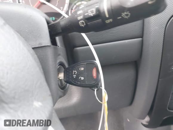 ✅ 2005 Jeep Liberty Limited • VIN: 1J4GK58KX5W704393 • Lot: 41675508. Listed on IAAI with 188,403 mi. Free auction sales archive from the USA and detailed vehicle history report at DreamBid. Image 11.