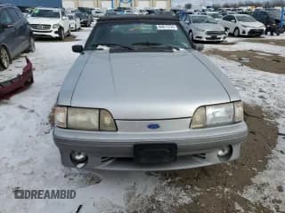 ✅ 1993 Ford Mustang GT • VIN: 1FACP45E4PF168225 • Lot: 84817274. Listed on Copart with 1,820 mi. Free auction sales archive from the USA and detailed vehicle history report at DreamBid. Image 5.