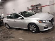 ✅ 2019 Nissan Altima S • VIN: 1N4BL4BV9KC149515 • Лот: 41236906. Опубликован ранее на IAAI с пробегом 85 052 миль. Бесплатный доступ к архиву аукционных продаж из США и подробный отчёт об истории автомобиля на DreamBid. Изображение 14.