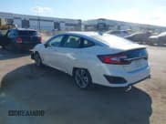 ✅ 2018 Honda Clarity Touring • VIN: JHMZC5F35JC012429 • Lot: 43386636. Wystawiony na IAAI z przebiegiem 77 998 mil. Bezpłatny archiwum sprzedaży aukcyjnych z USA i szczegółowy raport historii pojazdu na DreamBid. Zdjęcie 3.