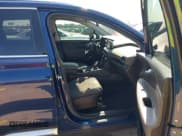 ✅ 2019 Hyundai Santa Fe SEL Plus • VIN: 5NMS33AD4KH064239 • Лот: 43142101. Опубликован ранее на IAAI с пробегом 117 811 миль. Бесплатный доступ к архиву аукционных продаж из США и подробный отчёт об истории автомобиля на DreamBid. Изображение 5.