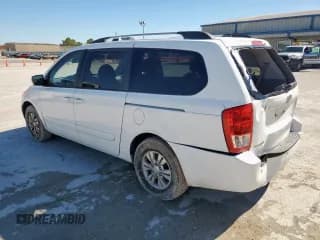 ✅ 2012 Kia Sedona LX • VIN: KNDMG4C77C6422183 • Лот: 90604455. Опубликован ранее на Copart с пробегом 191 239 миль. Бесплатный доступ к архиву аукционных продаж из США и подробный отчёт об истории автомобиля на DreamBid. Изображение 2.