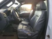 ✅ 2015 Ford F-350 XL • VIN: 1FTBF3B65FEB74202 • Lot: 84150464. Wystawiony na Copart z przebiegiem 202 213 mil. Bezpłatny archiwum sprzedaży aukcyjnych z USA i szczegółowy raport historii pojazdu na DreamBid. Zdjęcie 7.