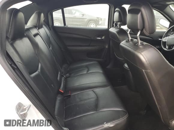 ✅ 2011 Chrysler 200 Limited • VIN: 1C3BC2FG4BN569122 • Lot: 81830845. Listed on Copart with 186,886 mi. Free auction sales archive from the USA and detailed vehicle history report at DreamBid. Image 10.