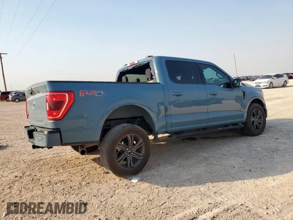✅ 2023 Ford F-150 XL • VIN: 1FTFW1E55PKE37297 • Lot: 61668085. Wystawiony na Copart z przebiegiem 28 975 mil. Bezpłatny archiwum sprzedaży aukcyjnych z USA i szczegółowy raport historii pojazdu na DreamBid. Zdjęcie 3.