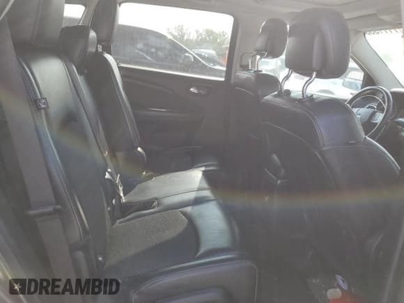 ✅ 2017 Dodge Journey Crossroad Plus • VIN: 3C4PDCGB7HT621486 • Лот: 71115535. Опубликован ранее на Copart с пробегом 195 219 миль. Бесплатный доступ к архиву аукционных продаж из США и подробный отчёт об истории автомобиля на DreamBid. Изображение 11.