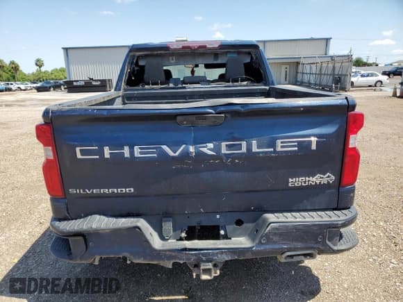 ✅ 2020 Chevrolet Silverado 1500 High Country • VIN: 3GCUYHED8LG333809 • Lot: 55618475. Listed on Copart with 76,626 mi. Free auction sales archive from the USA and detailed vehicle history report at DreamBid. Image 6.