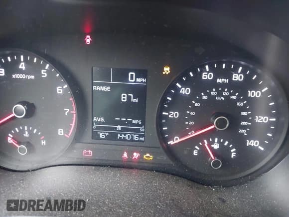 ✅ 2020 Kia Rio S • VIN: 3KPA24AD6LE309295 • Lot: 43338662. Wystawiony na IAAI z przebiegiem 144 076 mil. Bezpłatny archiwum sprzedaży aukcyjnych z USA i szczegółowy raport historii pojazdu na DreamBid. Zdjęcie 7.