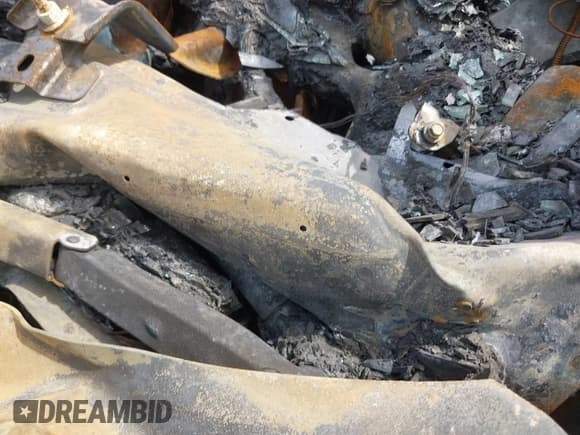 ✅ 2015 GMC Terrain SLT • VIN: 2GKALSEK3F6308141 • Lot: 41905334. Listed on IAAI with Not provided. Free auction sales archive from the USA and detailed vehicle history report at DreamBid. Image 9.