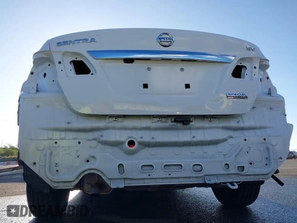 ✅ 2019 Nissan Sentra S • VIN: 3N1AB7AP9KY298319 • Лот: 42909563. Опубликован ранее на IAAI с пробегом 31 975 миль. Бесплатный доступ к архиву аукционных продаж из США и подробный отчёт об истории автомобиля на DreamBid. Изображение 19.