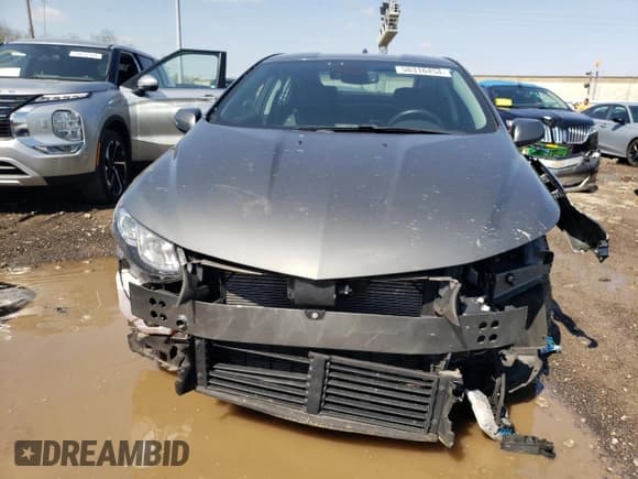 ✅ 2017 Chevrolet Volt Premier • VIN: 1G1RD6S50HU163235 • Lot: 50316454. Wystawiony na Copart z przebiegiem 71 481 mil. Bezpłatny archiwum sprzedaży aukcyjnych z USA i szczegółowy raport historii pojazdu na DreamBid. Zdjęcie 5.