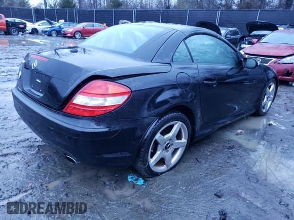 ✅ 2006 Mercedes-Benz SLK 280 • VIN: WDBWK54F66F094485 • Лот: 41448185. Опубликован ранее на Copart с пробегом 34 990 миль. Бесплатный доступ к архиву аукционных продаж из США и подробный отчёт об истории автомобиля на DreamBid. Изображение 3.