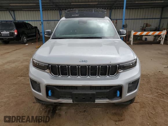 ✅ 2022 Jeep Grand Cherokee Overland • VIN: 1C4RJYD69N8739894 • Lot: 52593274. Listed on Copart with 25,309 mi. Free auction sales archive from the USA and detailed vehicle history report at DreamBid. Image 5.