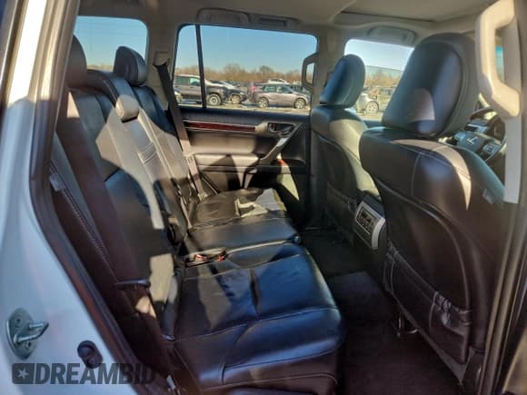 ✅ 2014 Lexus GX 460 • VIN: JTJBM7FX2E5082783 • Lot: 95279785. Wystawiony na Copart z przebiegiem 183 952 mil. Bezpłatny archiwum sprzedaży aukcyjnych z USA i szczegółowy raport historii pojazdu na DreamBid. Zdjęcie 11.