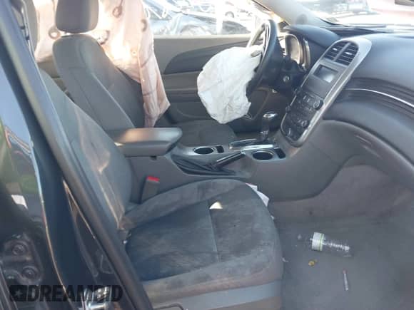 2016 Chevrolet Malibu LS with VIN 1G11A5SA3GU139992, listed as a IAAI auction lot 41062879 with 121,720 mi miles and . Bid and sale history available at DreamBid. Image 5.