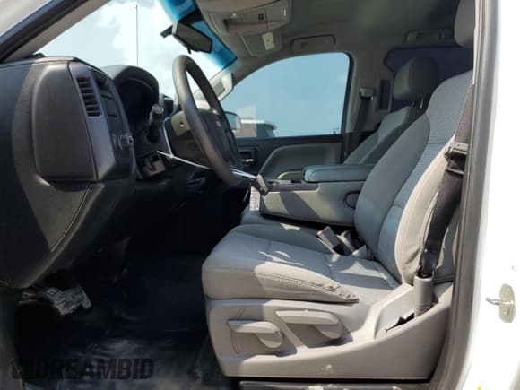 ✅ 2019 Chevrolet Silverado 1500 Work Truck • VIN: 2GCRCNEC4K1154216 • Lot: 67517854. Wystawiony na Copart z przebiegiem 110 959 mil. Bezpłatny archiwum sprzedaży aukcyjnych z USA i szczegółowy raport historii pojazdu na DreamBid. Zdjęcie 7.