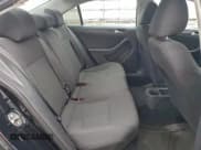 ✅ 2013 Volkswagen Jetta • VIN: 3VW2K7AJ4DM390815 • Lot: 95792385. Wystawiony na Copart z przebiegiem 110 395 mil. Bezpłatny archiwum sprzedaży aukcyjnych z USA i szczegółowy raport historii pojazdu na DreamBid. Zdjęcie 10.