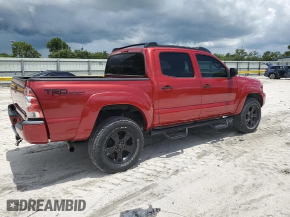 ✅ 2013 Toyota Tacoma • VIN: 5TFJX4CN5DX022460 • Лот: 64212675. Опубликован ранее на Copart с пробегом 194 060 миль. Бесплатный доступ к архиву аукционных продаж из США и подробный отчёт об истории автомобиля на DreamBid. Изображение 3.