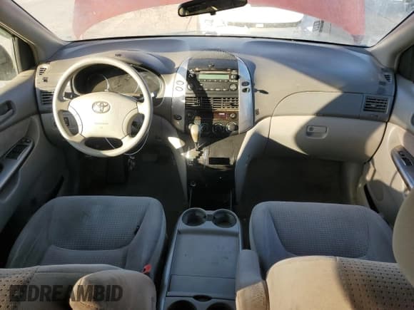 ✅ 2006 Toyota Sienna LE • VIN: 5TDZA23CX6S482441 • Lot: 89695145. Listed on Copart with 144,313 mi. Free auction sales archive from the USA and detailed vehicle history report at DreamBid. Image 8.