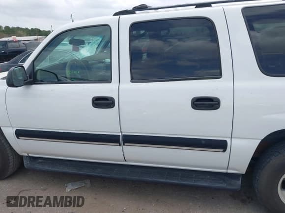 ✅ 2001 Chevrolet Suburban LS • VIN: 1GNEC16T11J314974 • Лот: 41750991. Опубликован ранее на IAAI с пробегом 203 657 миль. Бесплатный доступ к архиву аукционных продаж из США и подробный отчёт об истории автомобиля на DreamBid. Изображение 14.