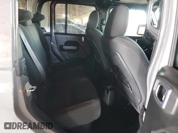 ✅ 2021 Jeep Gladiator Rubicon • VIN: 1C6JJTBG5ML602997 • Lot: 91895505. Wystawiony na Copart z przebiegiem 106 029 mil. Bezpłatny archiwum sprzedaży aukcyjnych z USA i szczegółowy raport historii pojazdu na DreamBid. Zdjęcie 11.