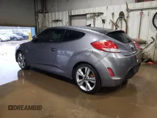 ✅ 2016 Hyundai Veloster • VIN: KMHTC6AD4GU253295 • Lot: 86543314. Wystawiony na Copart z przebiegiem 69 953 mil. Bezpłatny archiwum sprzedaży aukcyjnych z USA i szczegółowy raport historii pojazdu na DreamBid. Zdjęcie 2.