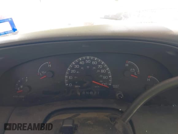 ✅ 2000 Ford F-150 XL • VIN: 1FTRX17W2YKB10745 • Lot: 43705083. Listed on IAAI with Not provided. Free auction sales archive from the USA and detailed vehicle history report at DreamBid. Image 7.