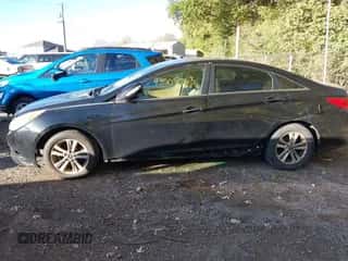 2014 Hyundai Sonata GLS с VIN 5NPEB4AC7EH941682, выставлен на аукционе IAAI как лот 43505763 с пробегом 298 489 миль миль и . История ставок и продаж доступна на DreamBid. Изображение 6.