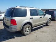 ✅ 2002 Ford Explorer XLS • VIN: 1FMZU62E32ZA95994 • Lot: 42997614. Wystawiony na IAAI z przebiegiem Nie podano. Bezpłatny archiwum sprzedaży aukcyjnych z USA i szczegółowy raport historii pojazdu na DreamBid. Zdjęcie 4.