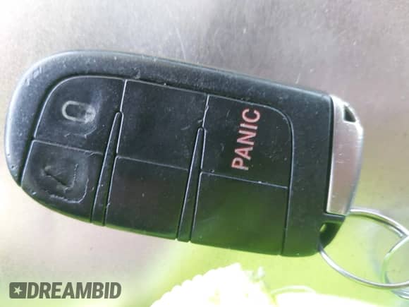 2015 Dodge Journey SXT z VIN 3C4PDCBB5FT568999, wystawiony jako IAAI lot #42527831 z przebiegiem 163 836 mil mil oraz . Historia ofert i sprzedaży dostępna na DreamBid. Obrazek 11.