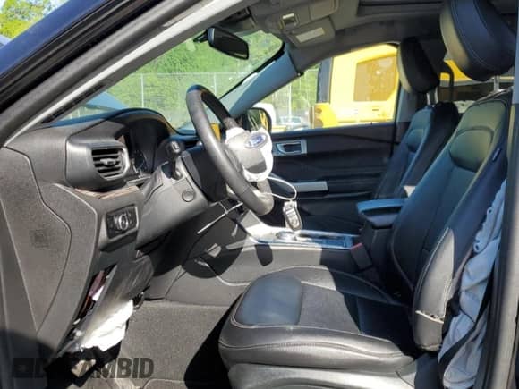 2024 Ford Explorer Limited с VIN 1FMSK7FH1RGA57574, выставлен на аукционе Copart как лот 54844215 с пробегом 31 546 миль миль и Списание • Salvage title. История ставок и продаж доступна на DreamBid. Изображение 7.