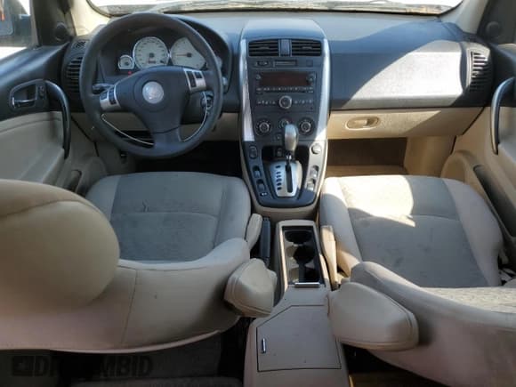 ✅ 2006 Saturn VUE • VIN: 5GZCZ33D36S877788 • Лот: 71360635. Опубликован ранее на Copart с пробегом 250 261 миль. Бесплатный доступ к архиву аукционных продаж из США и подробный отчёт об истории автомобиля на DreamBid. Изображение 8.