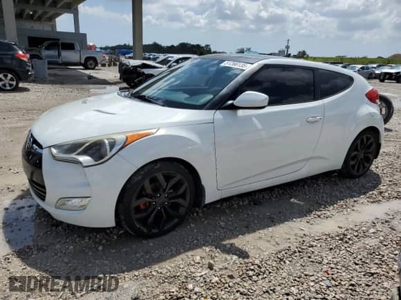 ✅ 2013 Hyundai Veloster RE:MIX • VIN: KMHTC6AD7DU156104 • Лот: 51266135. Размещён на Copart с пробегом 104 374 миль миль. Получите бесплатный доступ к архиву аукционных продаж из США и посмотрите подробный отчёт об истории автомобиля на DreamBid. Изображение 1.