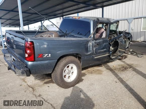 ✅ 2006 Chevrolet Silverado 1500 LT3 • VIN: 2GCEK13T661164751 • Lot: 86676395. Listed on Copart with Not provided. Free auction sales archive from the USA and detailed vehicle history report at DreamBid. Image 3.