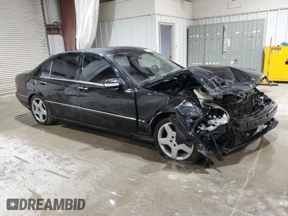 ✅ 2003 Mercedes-Benz S 500 • VIN: WDBNG75JX3A369795 • Lot: 92201875. Listed on Copart with Not provided. Free auction sales archive from the USA and detailed vehicle history report at DreamBid. Image 4.