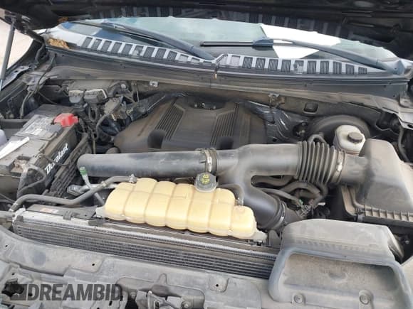 ✅ 2019 Ford Expedition XLT • VIN: 1FMJU1HT2KEA04551 • Lot: 43287704. Listed on IAAI with 70,515 mi. Free auction sales archive from the USA and detailed vehicle history report at DreamBid. Image 10.