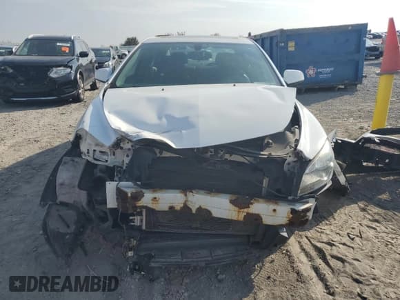 ✅ 2012 Chevrolet Malibu 1LT • VIN: 1G1ZC5E08CF184330 • Lot: 77832764. Listed on Copart with 120,973 mi. Free auction sales archive from the USA and detailed vehicle history report at DreamBid. Image 5.