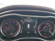 ✅ 2018 Dodge Challenger R/T • VIN: 2C3CDZBT2JH161710 • Лот: 59420485. Опубликован ранее на Copart с пробегом 130 901 миль. Бесплатный доступ к архиву аукционных продаж из США и подробный отчёт об истории автомобиля на DreamBid. Изображение 9.