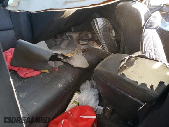 ✅ 2000 Honda Accord EX • VIN: 1HGCG2250YA042673 • Lot: 92091605. Listed on Copart with Not provided. Free auction sales archive from the USA and detailed vehicle history report at DreamBid. Image 10.